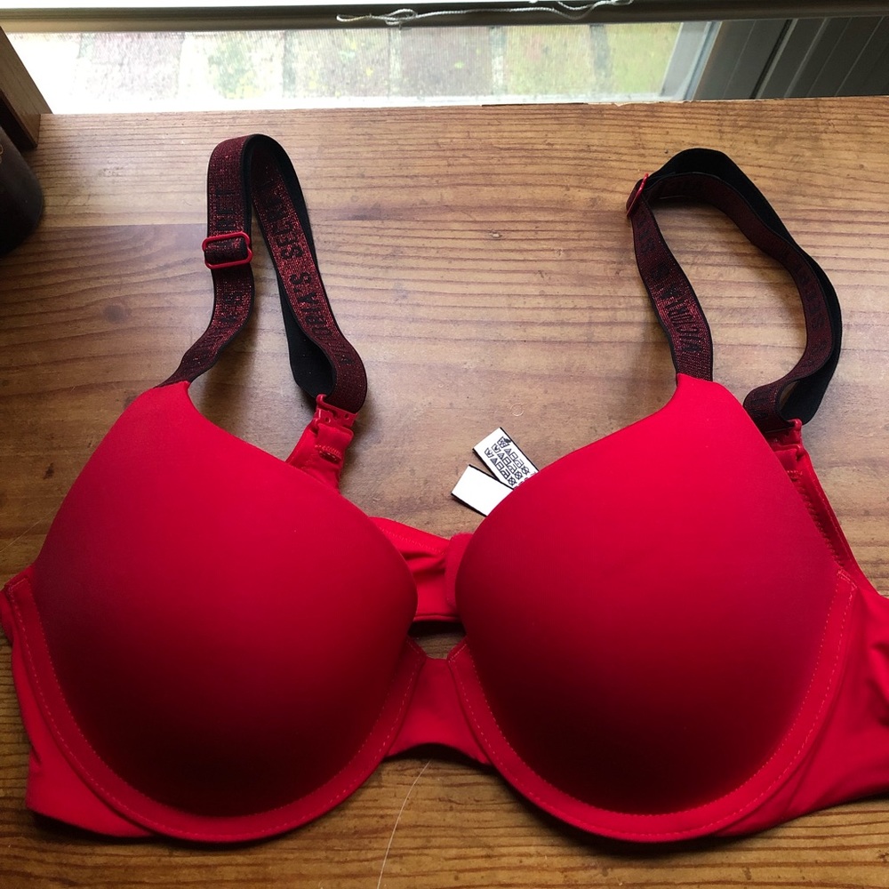 Victoria’s Secret T-shirt Push-up Bra